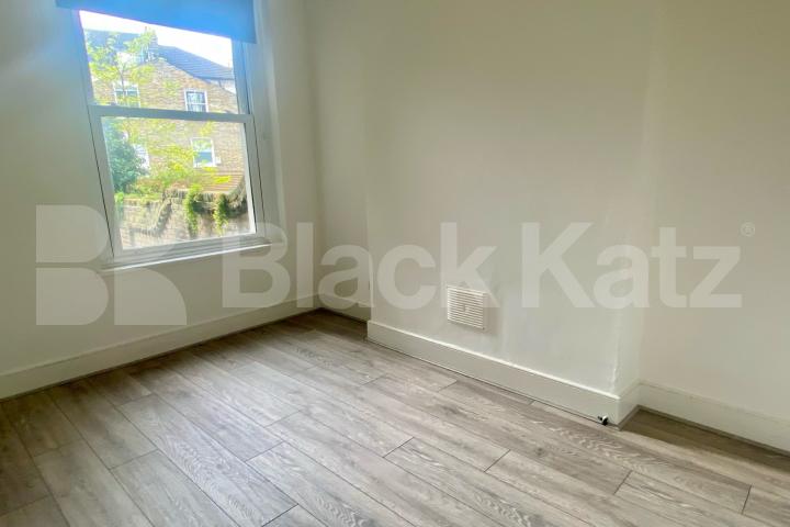 Marrying period charm with contemporary living & newly redecorated throughout  Lavender Sweep , Clapham Junction 